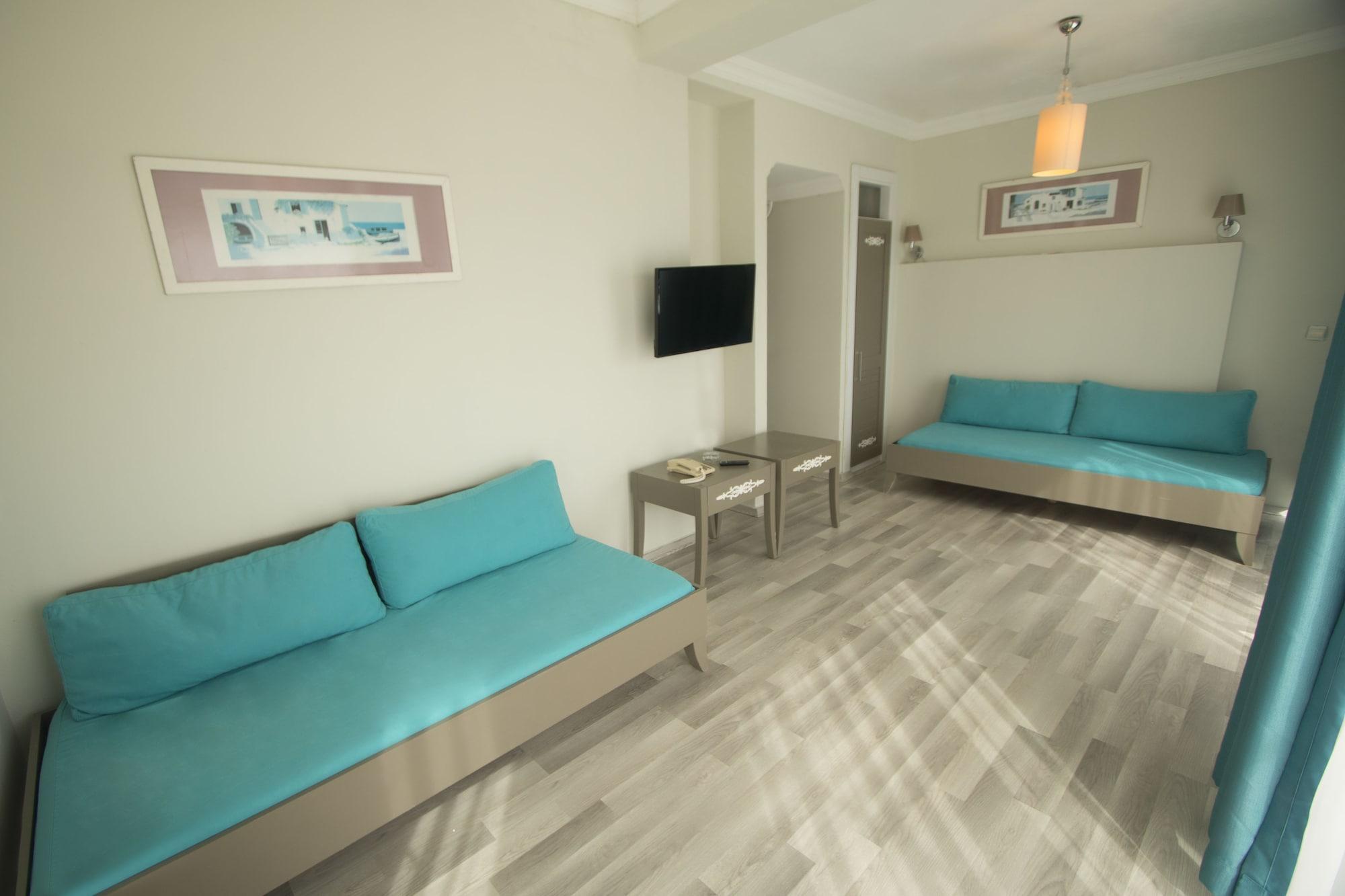 Sky Nova Hotel & Suites Bodrum Екстериор снимка