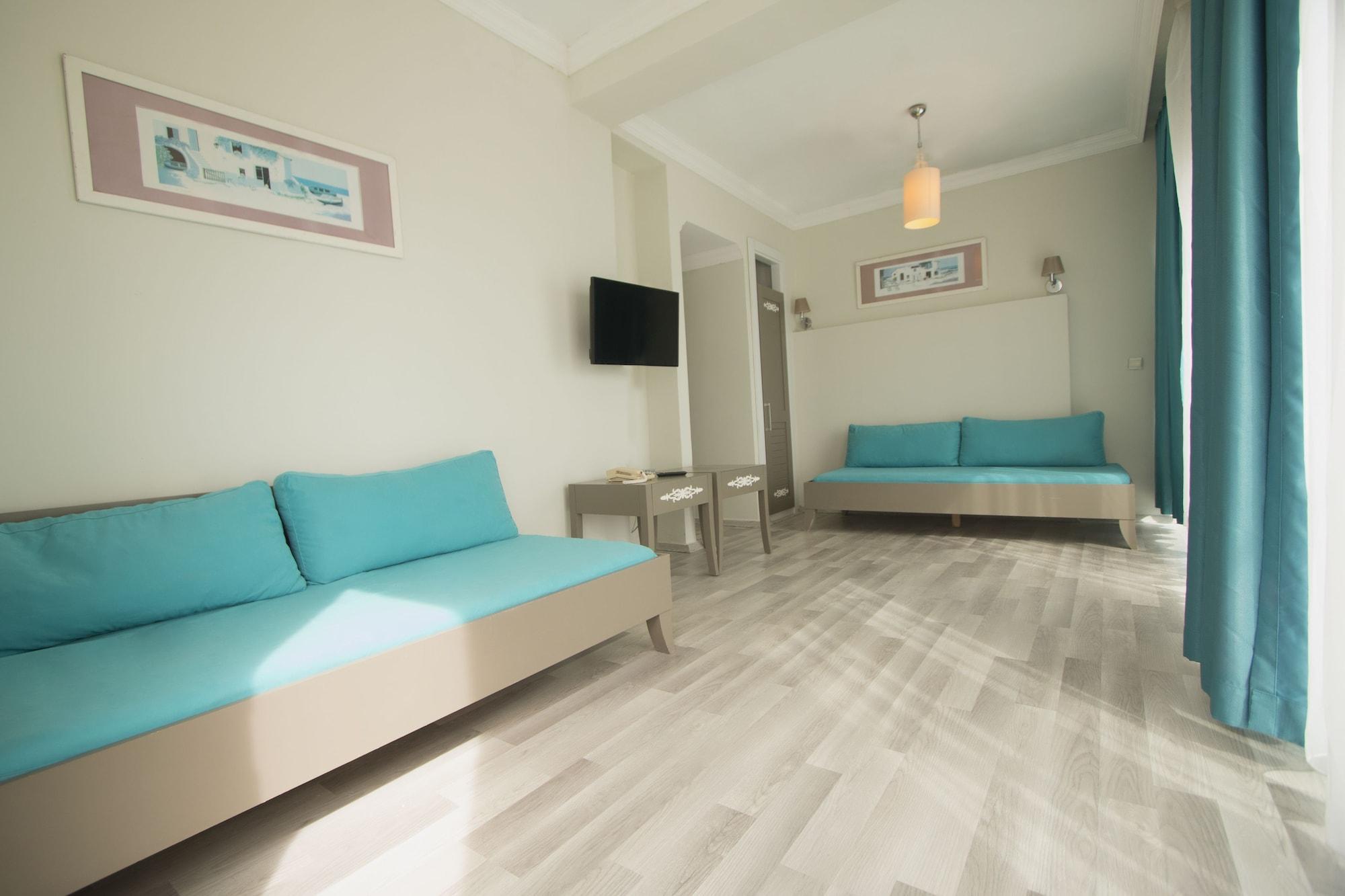 Sky Nova Hotel & Suites Bodrum Екстериор снимка