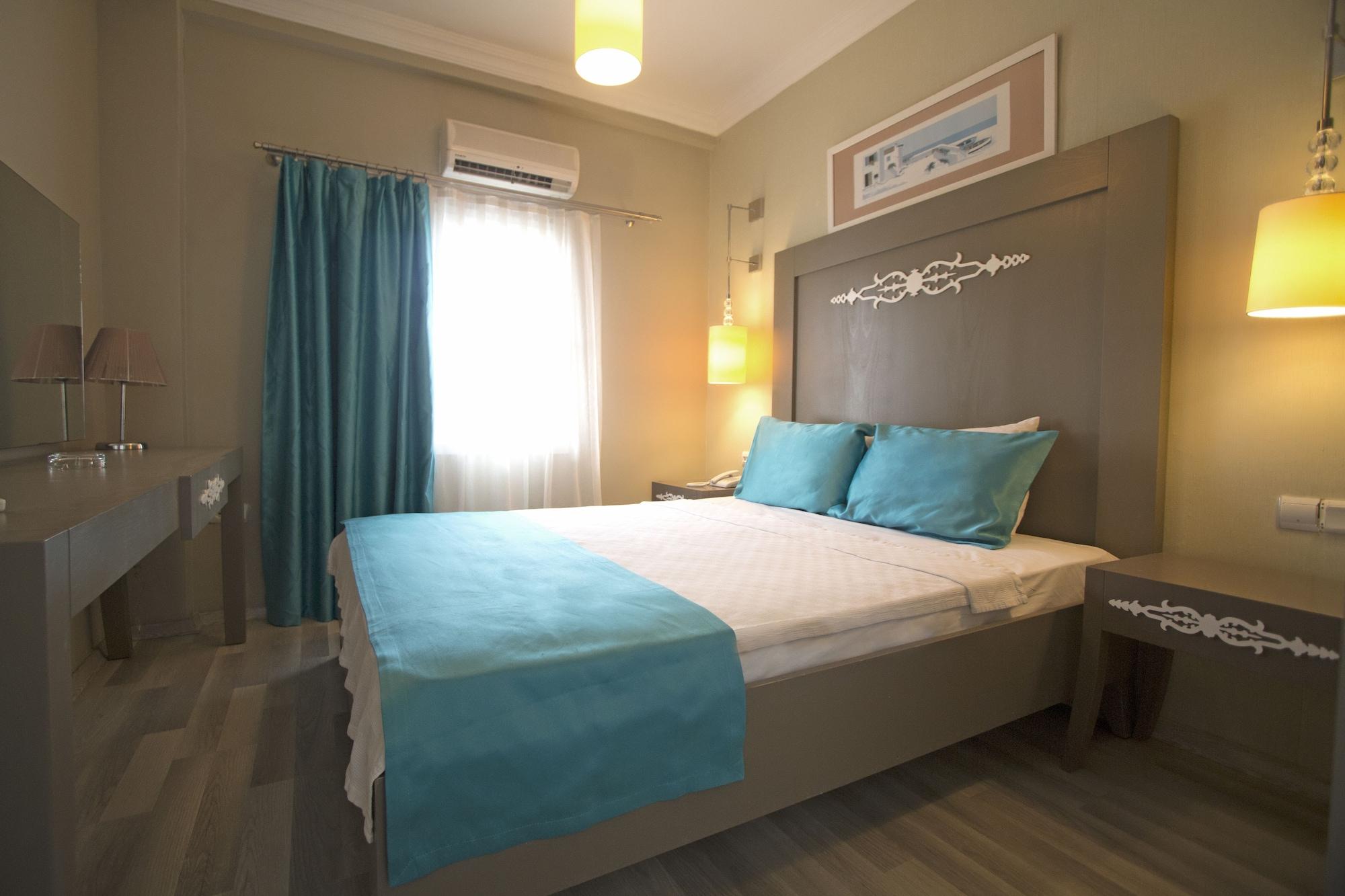 Sky Nova Hotel & Suites Bodrum Екстериор снимка