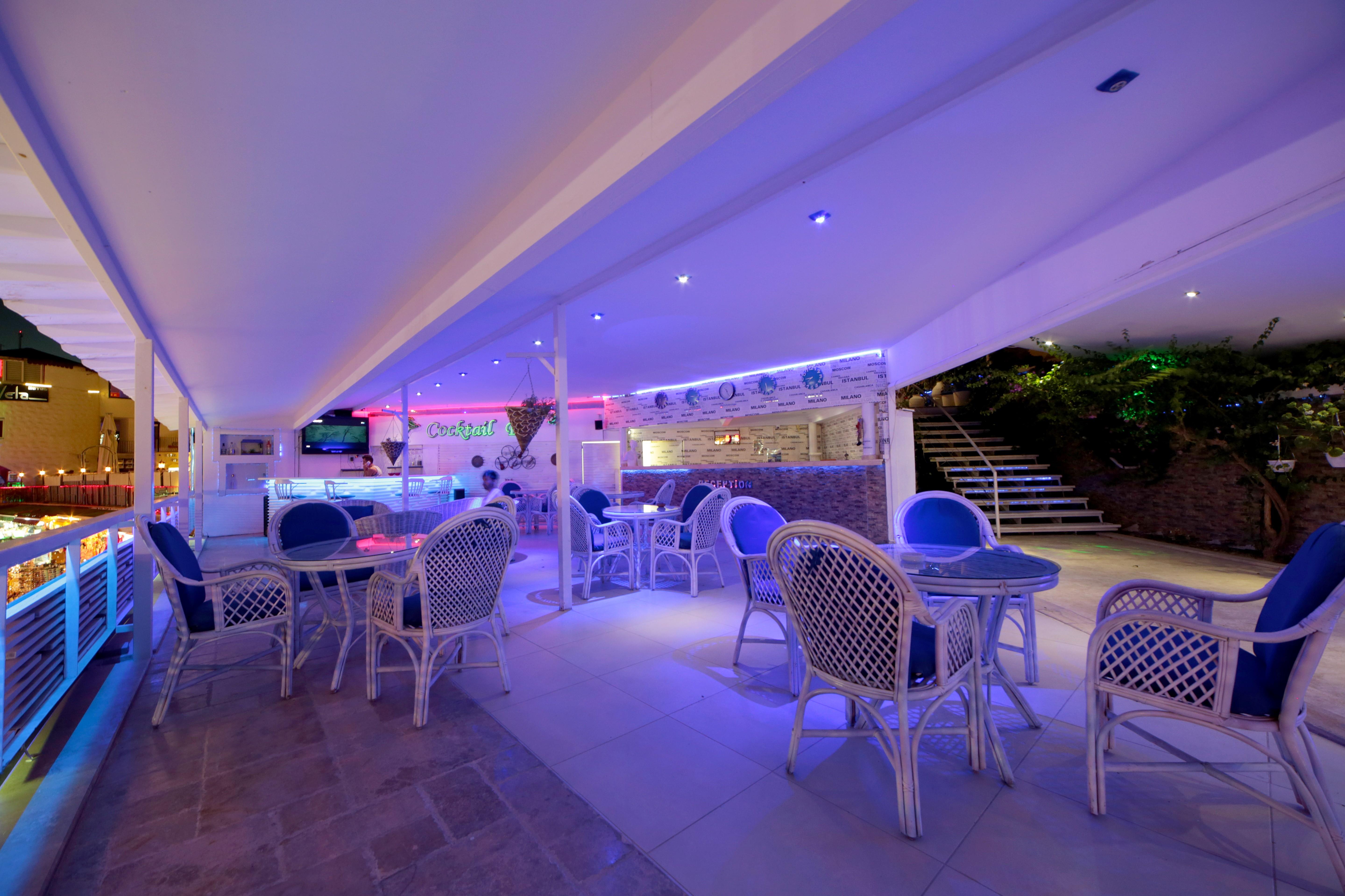 Sky Nova Hotel & Suites Bodrum Екстериор снимка