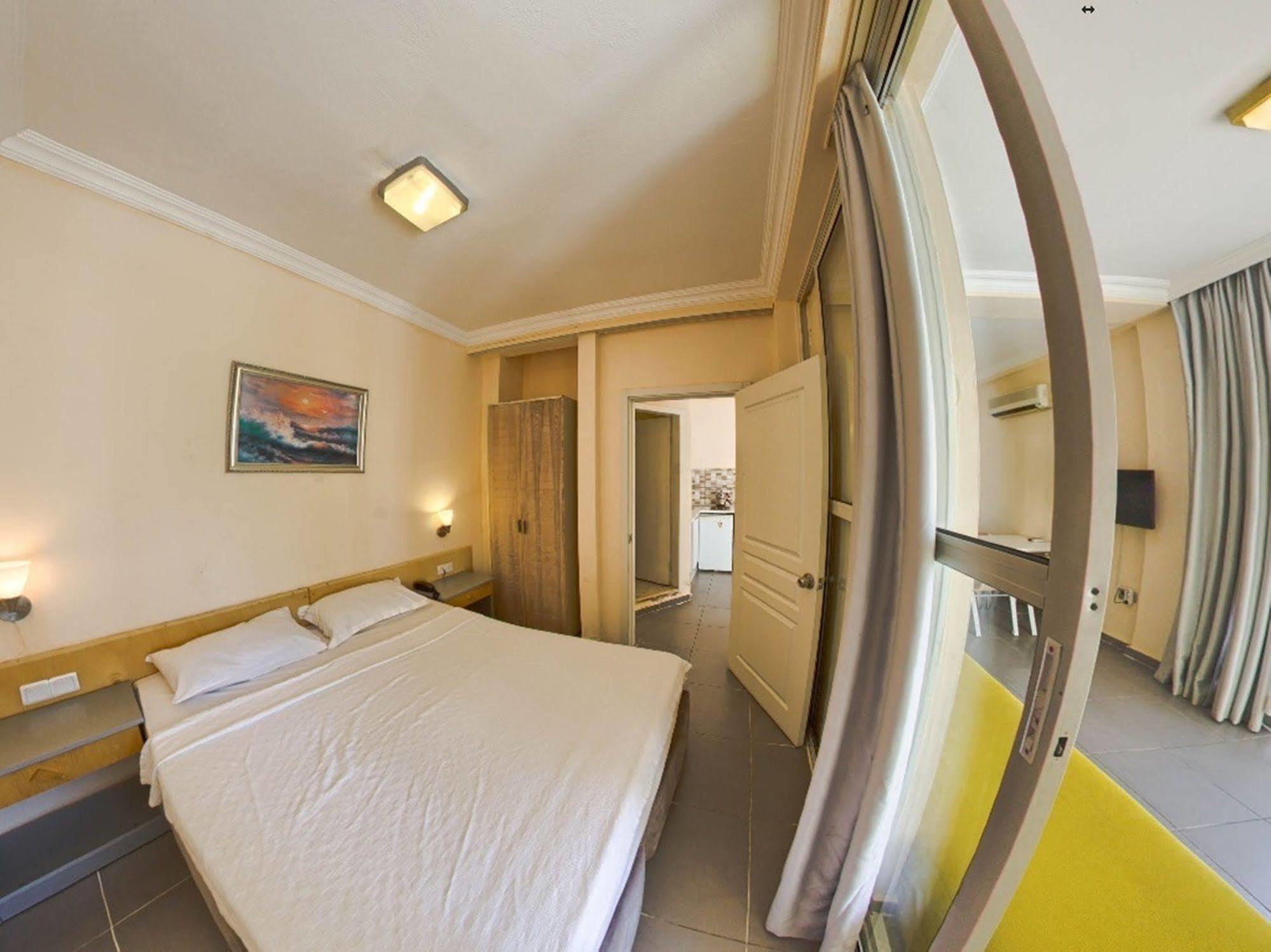 Sky Nova Hotel & Suites Bodrum Екстериор снимка